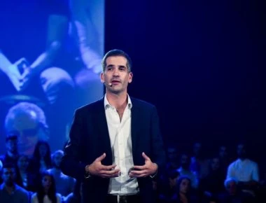 Μπακογιάννης: «Θα είμαι υποψήφιος δήμαρχος Αθηναίων - Για να σταθεί η Αθήνα όρθια» (φώτο-βίντεο)